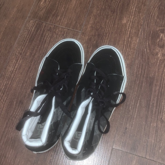 Women’s high top Vans - Picture 2 of 6